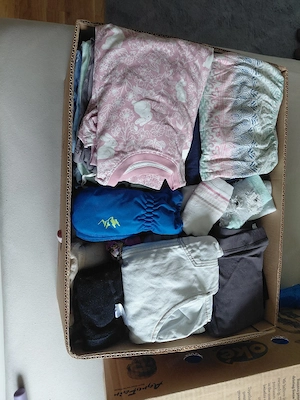 Mädchenkleidung 