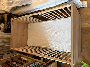 Holz Gitterbett  Bild 3