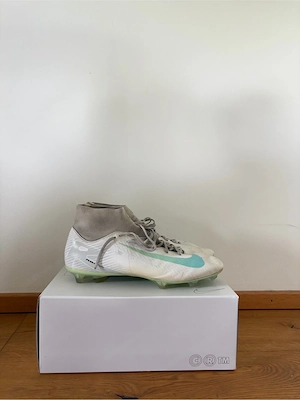Nike Fußballschuhe  Bild 2