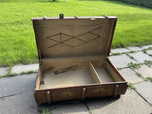 Antiker großer Überseekoffer   Reisekoffer Vintage Bild 5