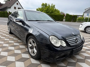 Mercedes C200 Coupe  Bild 2