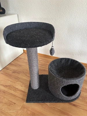 Kratzbaum zu verkaufen Bild 2