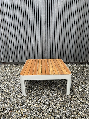 Outdoor Beistelltisch  Bild 2