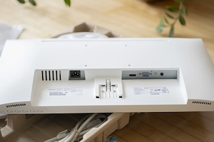 24 Zoll Monitor Full HD weiß | komplett neuwertig | nur ausgepackt Bild 4