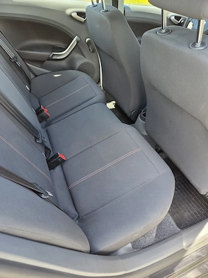 SEAT Ibiza Chili 1,6 TDI CR DPF Chili Bild 9