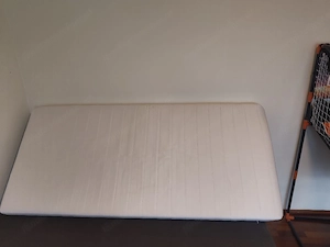 Matratze 90x200