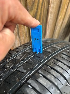 Alufelgen mit Sommerreifen Bild 6