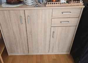 Bis 25. Mai abzuholen: Kommode ca 106 cm, x 35 cm x 86 cm Bild 4