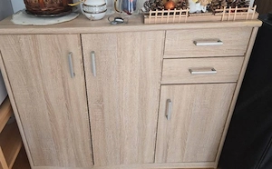 Bis 25. Mai abzuholen: Kommode ca 106 cm, x 35 cm x 86 cm