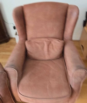 2 Lederfauitells bis 25. Mai abzuholen Bild 3
