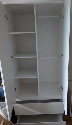 Schlafzimmer   Kinderzimmerschrank Bild 2