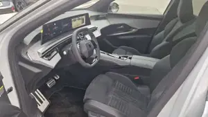 Peugeot 5008 Bild 8