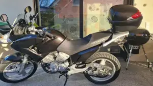 Honda Varadero 125 zu verkaufen
