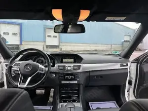 Mercedes Benz E 220 CDI Luftfahrwerk Automatik Baujahr 2013 Bild 5