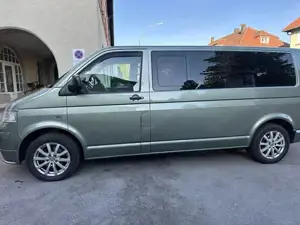 VW Caravelle Bild 2