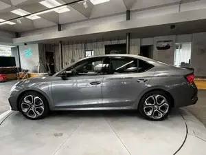 Skoda Octavia Bild 2