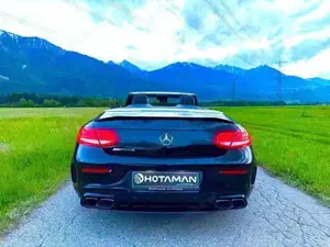 Mercedes-Benz C 63 AMG Bild 7