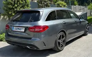 Mercedes C200d AMG line Bild 2