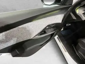 Peugeot 5008 Bild 12