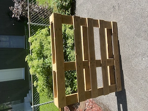 Holzpalette zu verschenken 