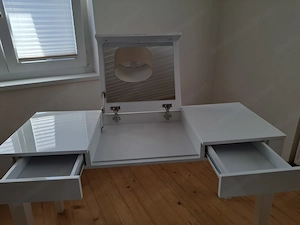 Schmincktisch mit Hocker Bild 3