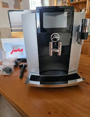 Jura S8 Moonlight Silver Kaffeevollautomat Bild 3