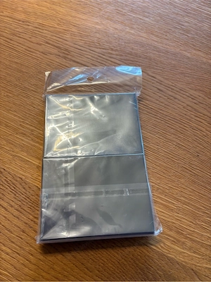 TCG Kartenhüllen schwarz matt Bild 2