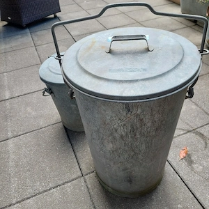 Metallkübel !