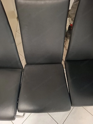 3 Stühle zu verschenken Bild 3