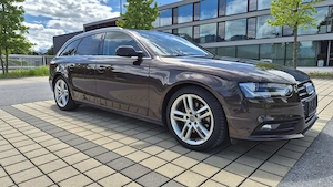 Audi A4 Avant 2.0TDI Bild 2