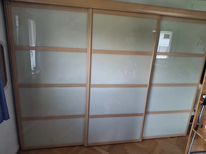 Kleiderkasten 3- Teilig mit Schiebetüren Bild 2