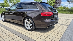 Audi A4 Avant 2.0TDI Bild 4