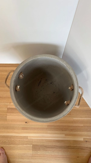 Deko-Hocker   Beistelltisch mit Stauraum   Beton & Holz Bild 2