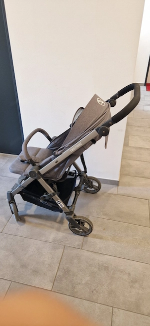 Kinderwagen "Twistshake"