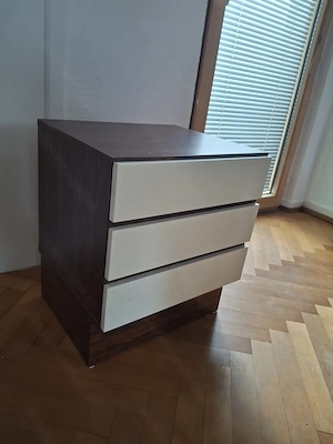 Kästchen gebraucht; Gratis