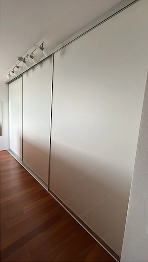 Schiebetüren 3-fach  Bild 2