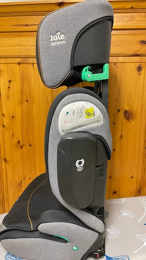 Auto-Kindersitz JOIE Signature i-Traver 3,5-12 Jahre (100-150cm KGr) neuwertig Bild 2