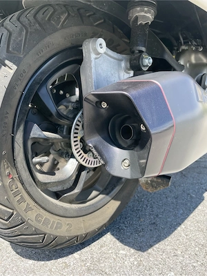 Rennauspuff REMUS RS 2.0 für Vespa neu Bild 3