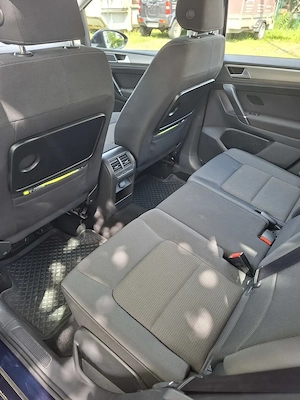 VW Golf sportsvan 1.6 tdi 110 ps Bild 9