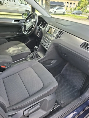 VW Golf sportsvan 1.6 tdi 110 ps Bild 6