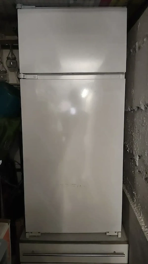 Kühlschrank mit Gefrierschrank - voll funktionsfähig