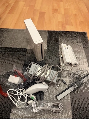 wii konsole + gerät + spiel& Zubehör  Bild 2