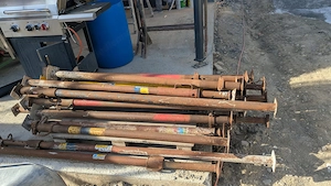 Deckenstützen   Stipper, Baumaterial 