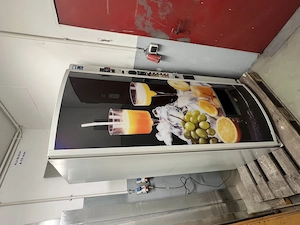 Vendo Getränkeautomat 