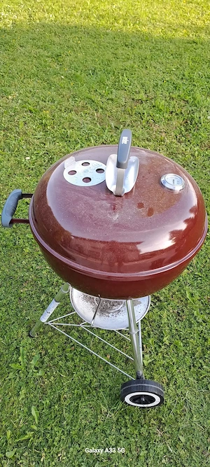 Weber Holzkohlegrill