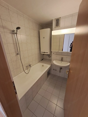 provisionsfreie 4-Zimmer Dachgeschosswohnung (+Garage) in Top Lage! Bild 6