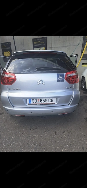 Citro n C4 1.6 Benziner AUTOMATIK Bild 5