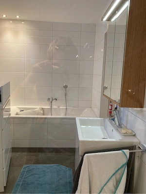 Moderne, helle 3-Zimmer Gartenwohnung in ruhiger Lage in Höchst Bild 8