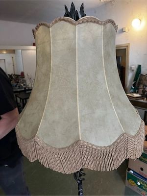 Antike Stehlampe Bild 2