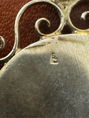 Schmuck Amulett Bild 3